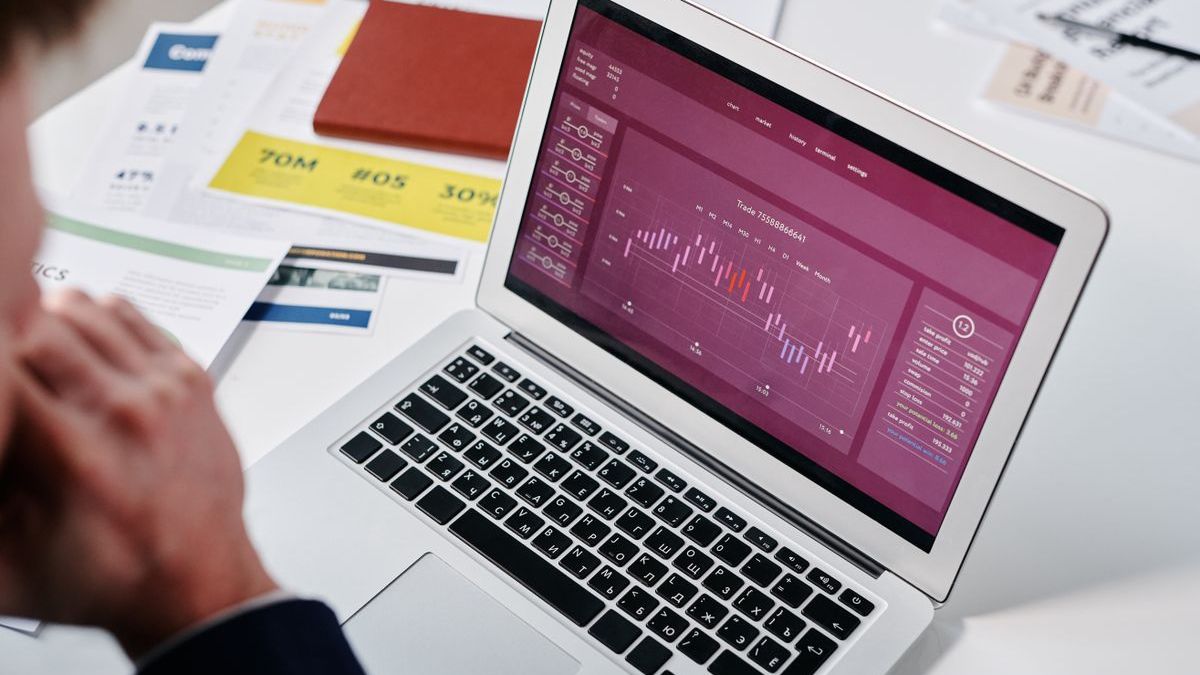 Website xưởng may, thời trang cần gì?