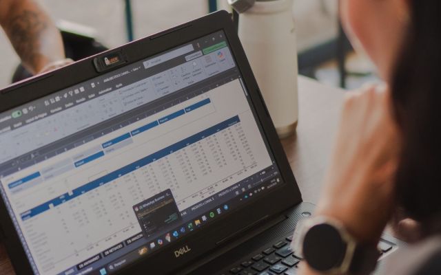 Website phòng khám chuyên khoa (mắt, tai mũi họng...) cần gì khác phòng khám đa khoa?